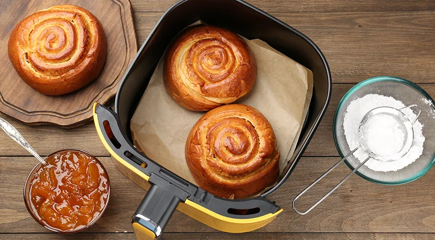 Многие кулинары используют аэрогриль для приготовления выпечки 