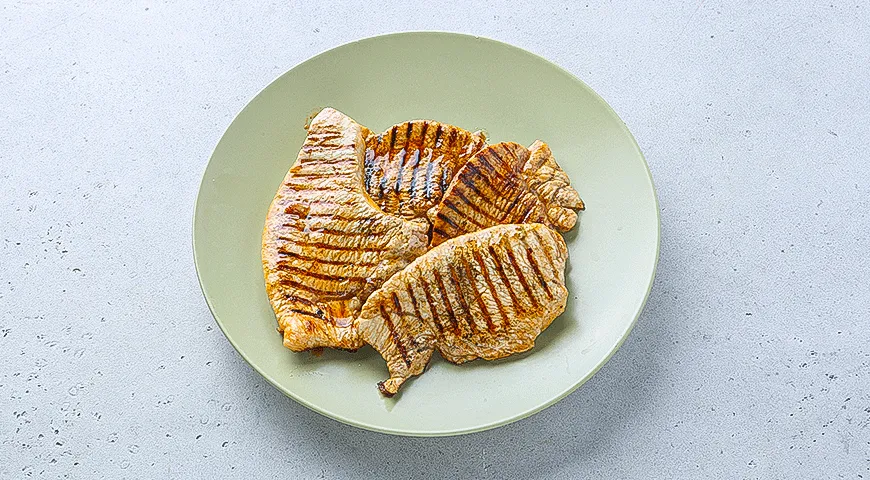 Стейки из индейки с кукурузной сальсой