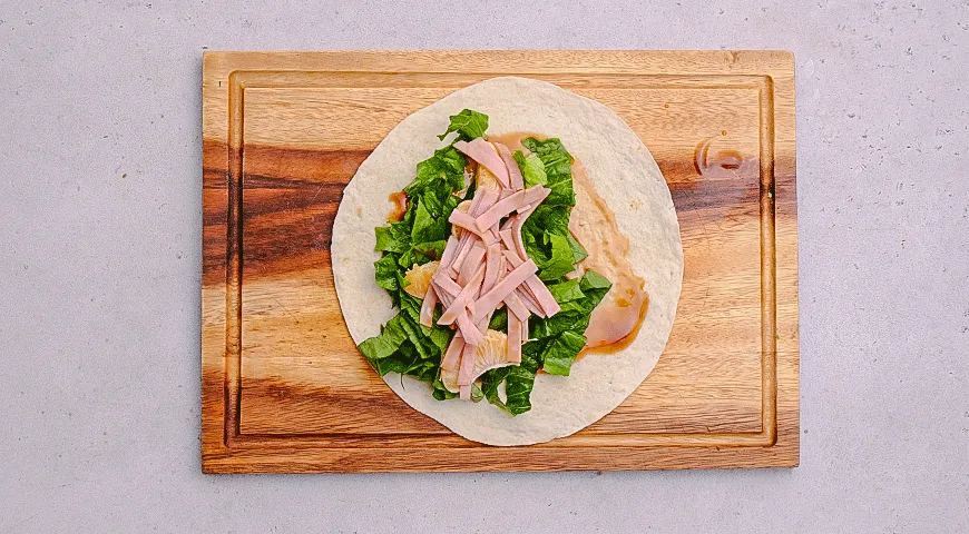 Тако с ветчиной терияки и мандаринами