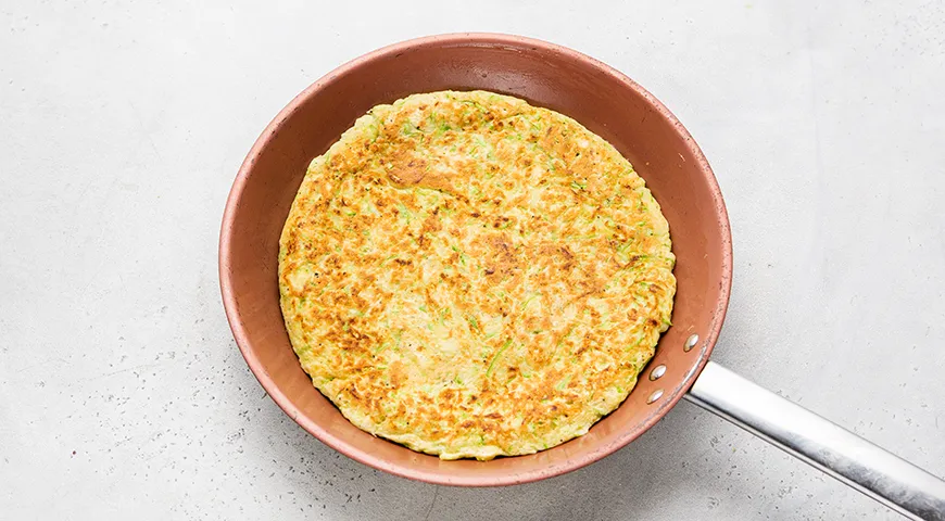 Пицца из кабачков на сковороде