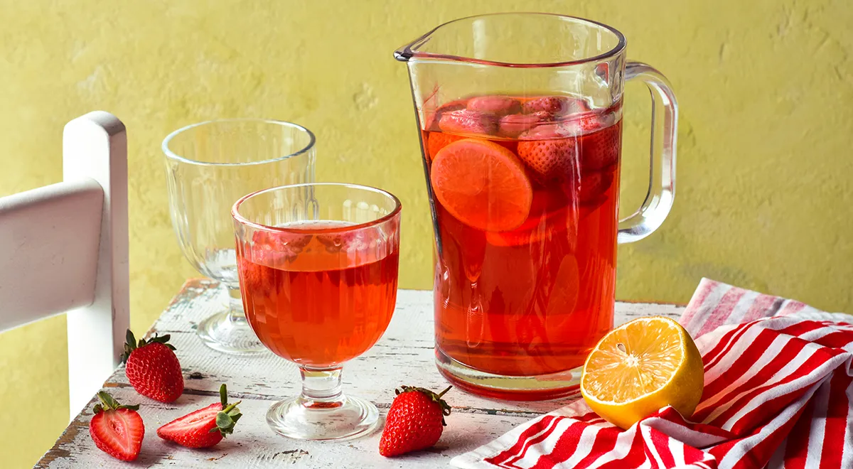Рецепт компота из клубники с мятой