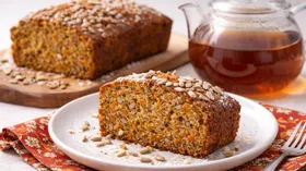 Постный морковно-апельсиновый кекс