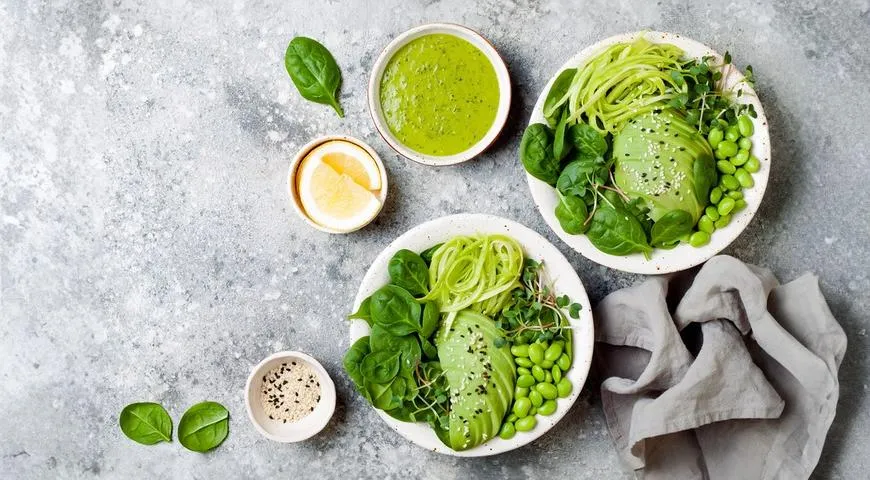 Веганский шпинатный соус на кокосовом молоке