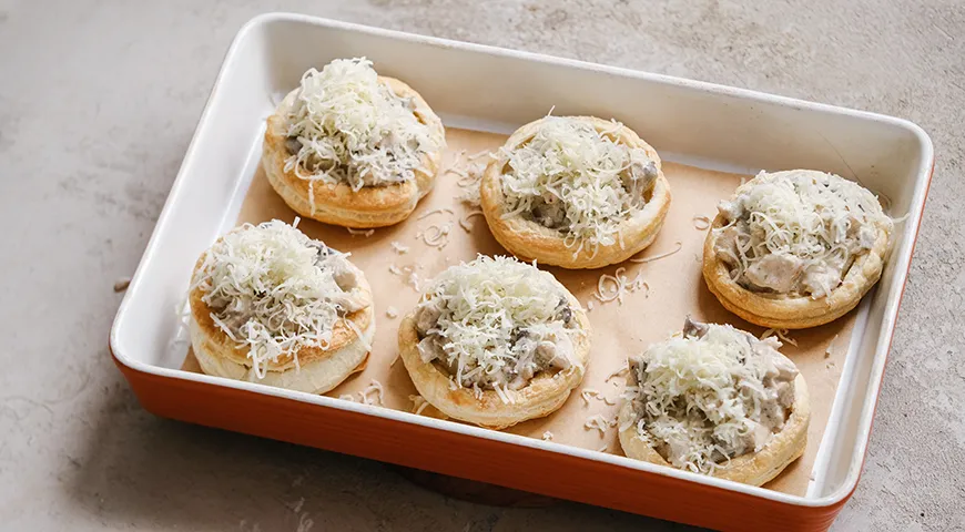 Жюльен в тарталетках с курицей и грибами, пошаговый рецепт с фото на ...