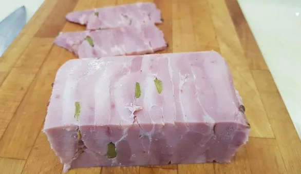 Как приготовить ветчину дома