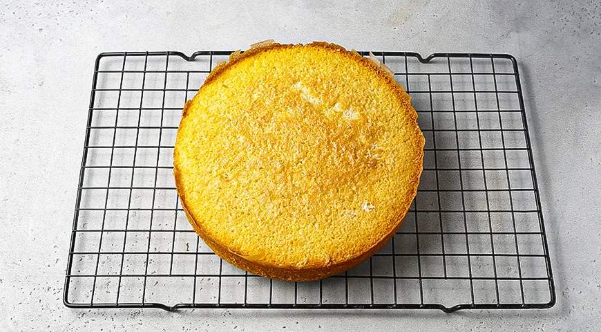 Манник с айраном