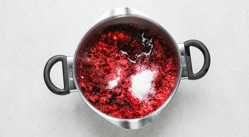 Аджика из свеклы