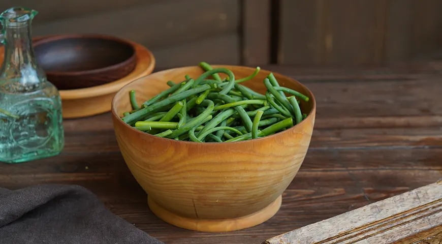 В молодых чесночных стрелках концентрация полезных веществ максимальная