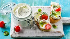 Рецепты на завтрак с кефиром и сырами