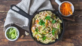 Рецепты с чесноком, морковью и кальмарами