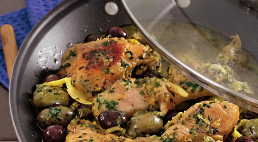 Тажин из курицы с солеными лимонами