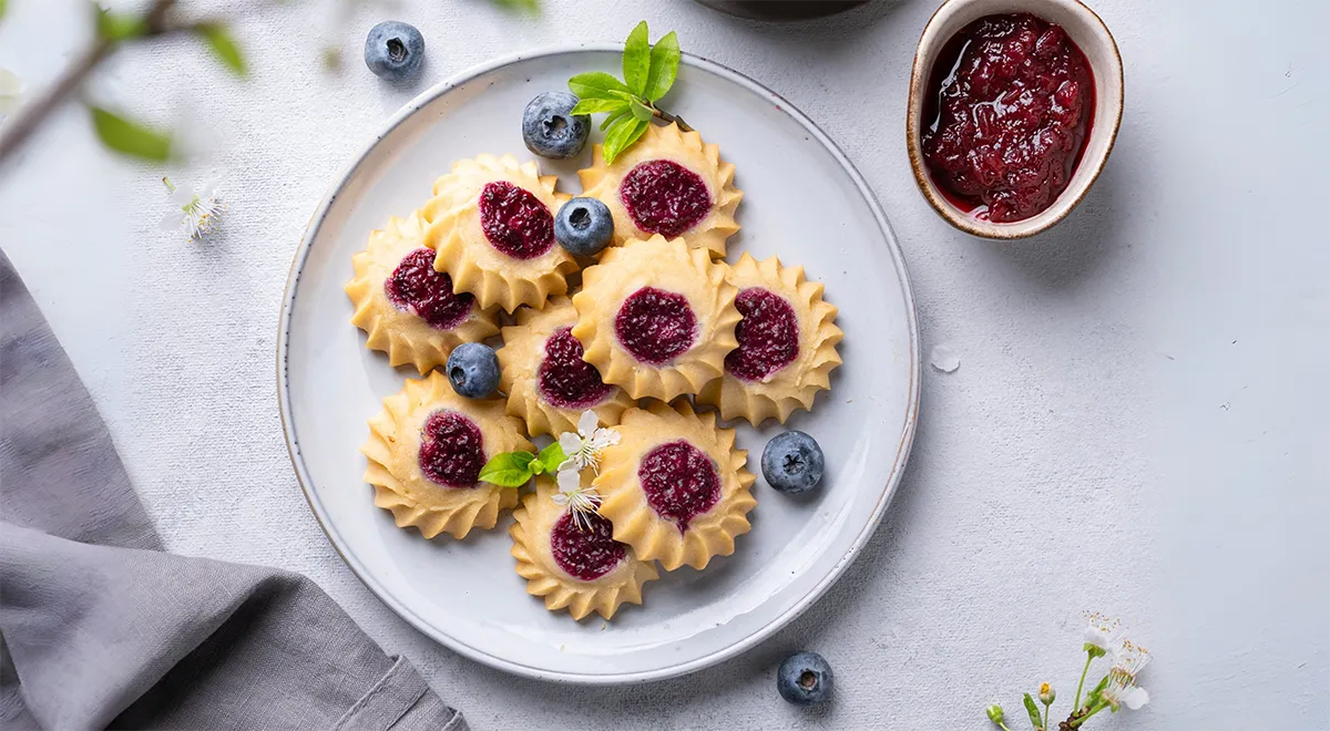 Печенье с вареньем: 9 простых рецептов к чаю и под вино