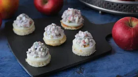 Рецепты для новогоднего меню с кисломолочными продуктами и хлебобулочными изделиями