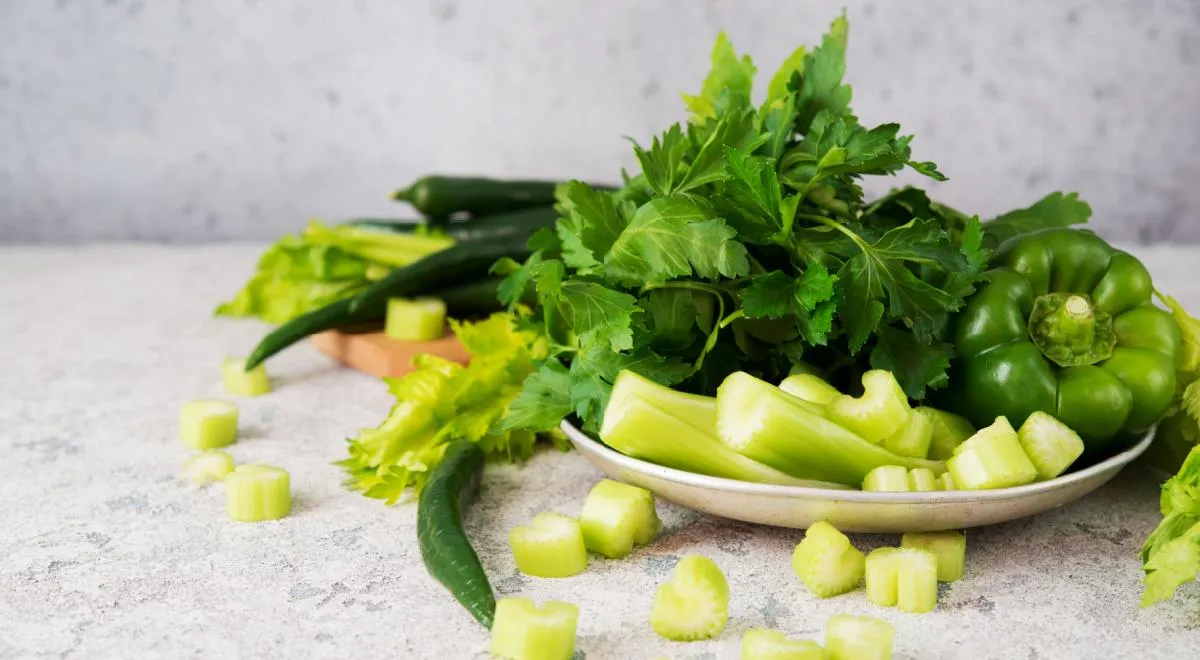 16 продуктов, которые помогают вывести из организма лишнюю воду ...