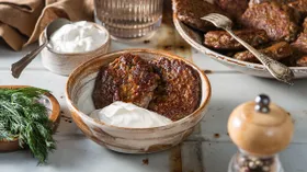 Печеночные оладьи с морковью и луком