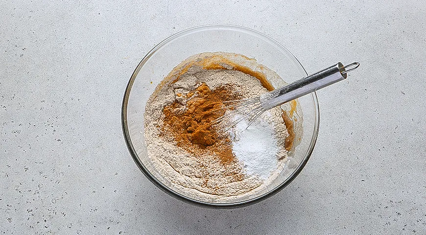 Цельнозерновые тыквенные оладьи