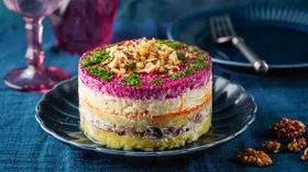 Селедка под шубой с орехами
