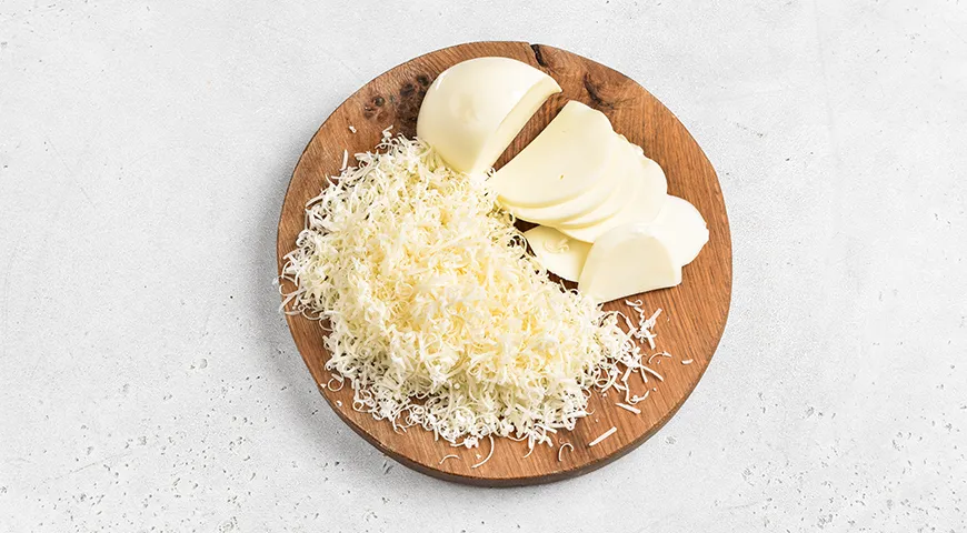 Пицца из пельменей