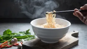 5 блюд с азиатской лапшой, которые легко приготовить даже дома