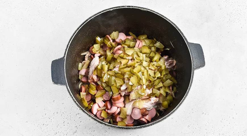 Солянка в казане