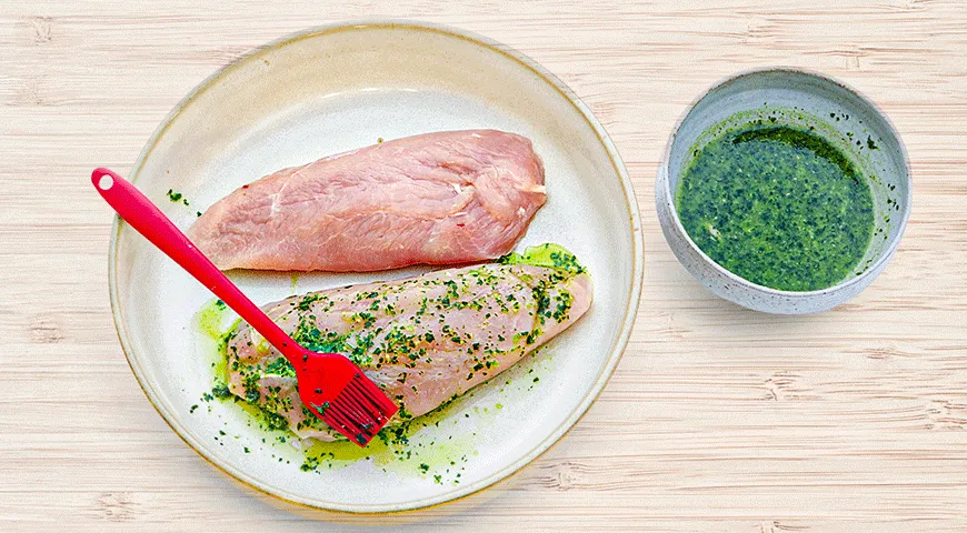 Грудка – самая низкокалорийная часть индейки, и при этом содержит много селена и фосфора