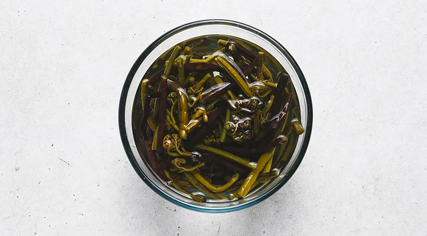 Юккедян – корейский острый суп