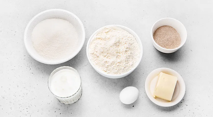 Пышные плюшки на кефире