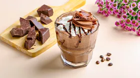 Кофейно-шоколадный молочный коктейль