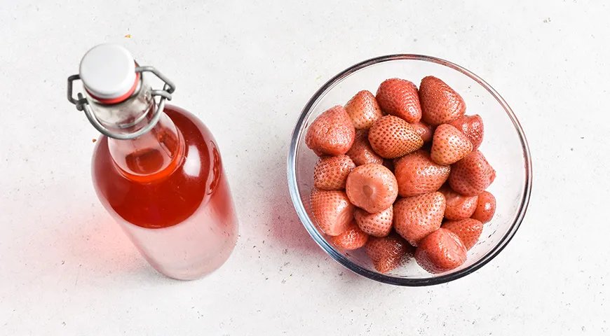 Клубничная наливка