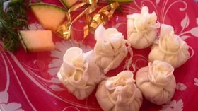 Рецепты с молочной продукцией, орехами и рассольными сырами