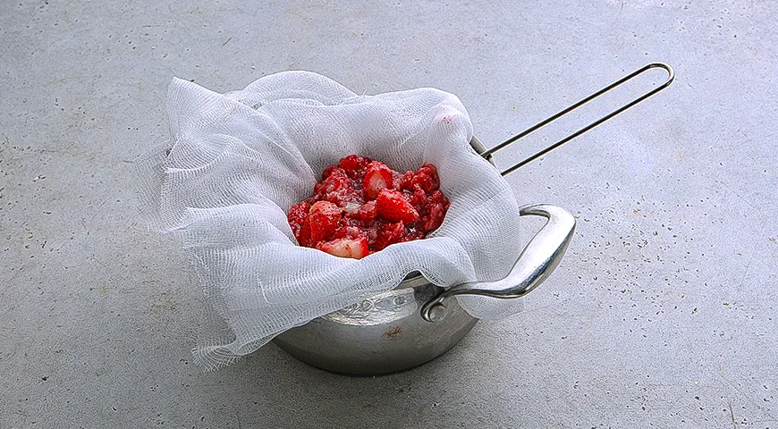 Настойка «Клубника со сливками»