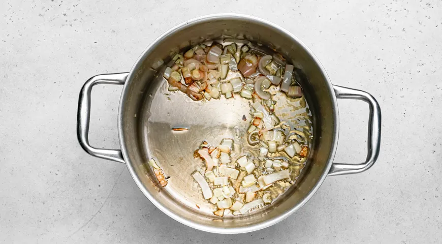 Еврейский молочный борщ