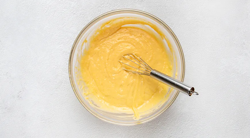 Кукурузные кексы с сосисками