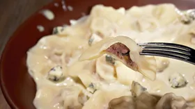 Рецепты с мукой, сырами и яйцом