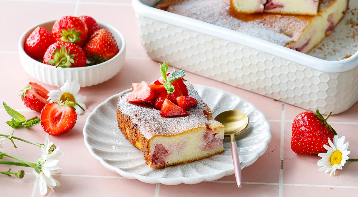 Рецепт творожной запеканки с клубникой