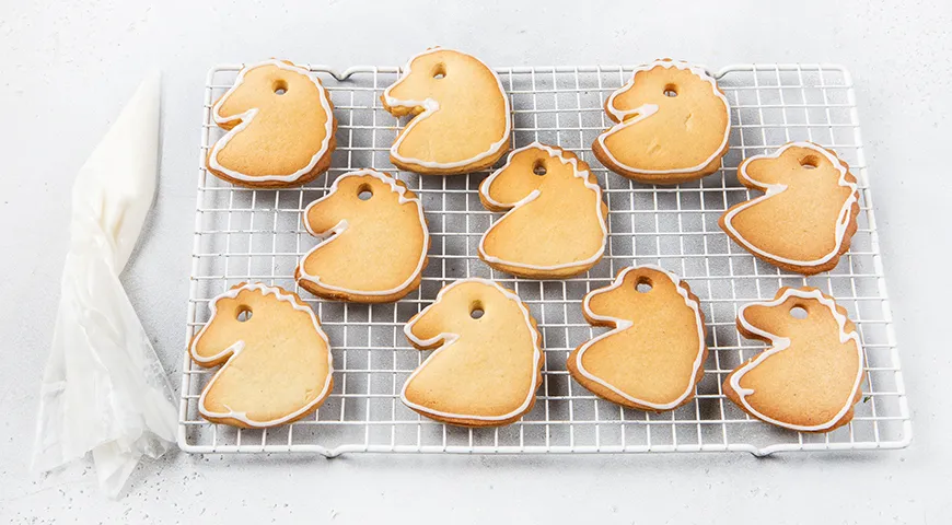 Новогоднее печенье «Лошадки» на елку