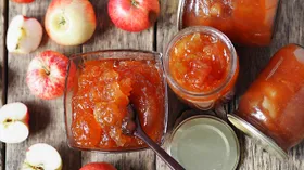 Варенье с карамелью и яблоками