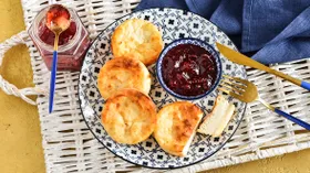 Пышные сырники с манкой (в духовке)