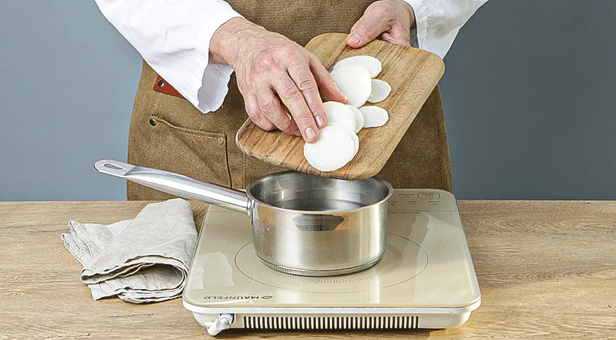 Лапша ланчжоу в говяжьем бульоне