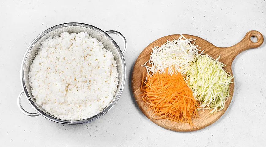 Голубцы из савойской капусты с рисом и овощами