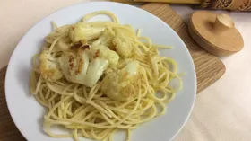 Спагетти с запечённой цветной капустой 