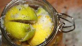 Соленые лимоны со специями для марокканской кухни