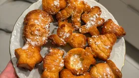 Новогодний бисквит