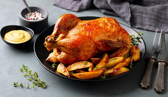 Как запечь курицу или индейку с хрустящей корочкой: секреты сочного мяса