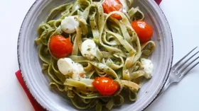 Рецепты с маслом оливковым, макаронами и вином белым