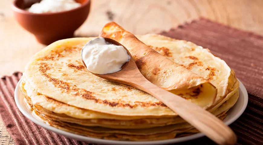 Рекомендуемая суточная норма потребления сметаны жирностью 20% составляет для взрослых до 30–50 г