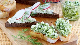 Рецепты с яйцом куриным, шоколадом и хлебом