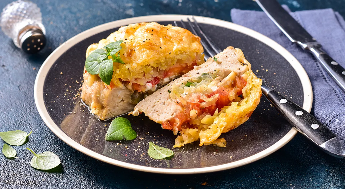 «Стожки» из фарша с картошкой в духовке