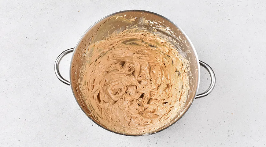 Хрустящие вафельные трубочки на сковороде