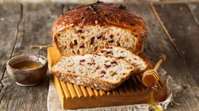 Хлеб  с сухофруктами